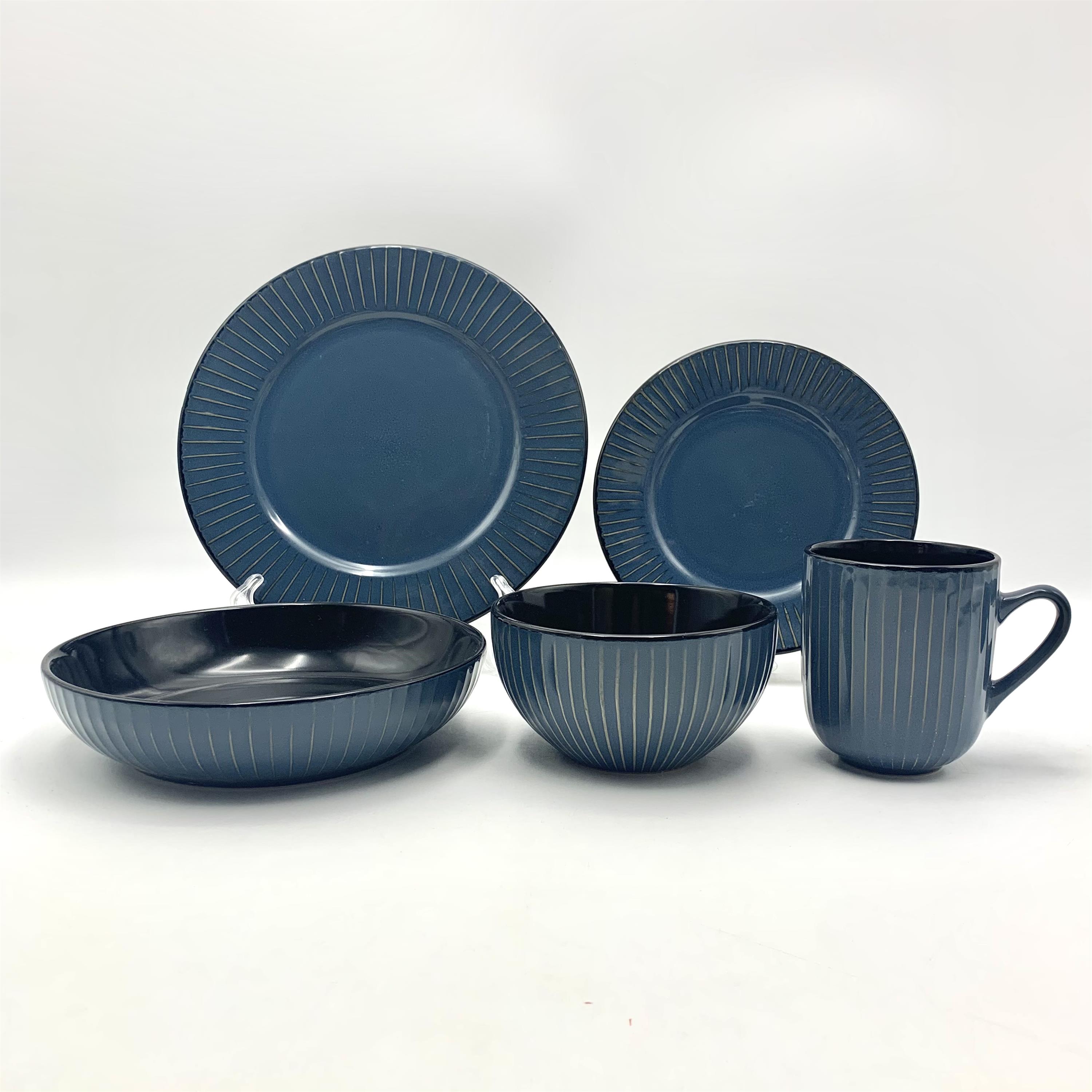 S300727 reactiveglaze with strip 20pcs dinner set